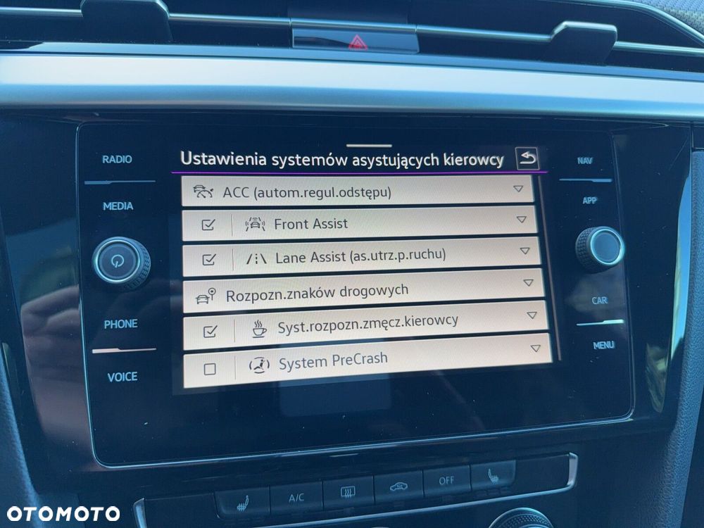 Volkswagen Arteon Shooting Brake 2.0 TSI 4Motion R DSG - 29