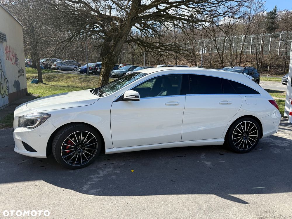 Mercedes-Benz CLA 200 - 31