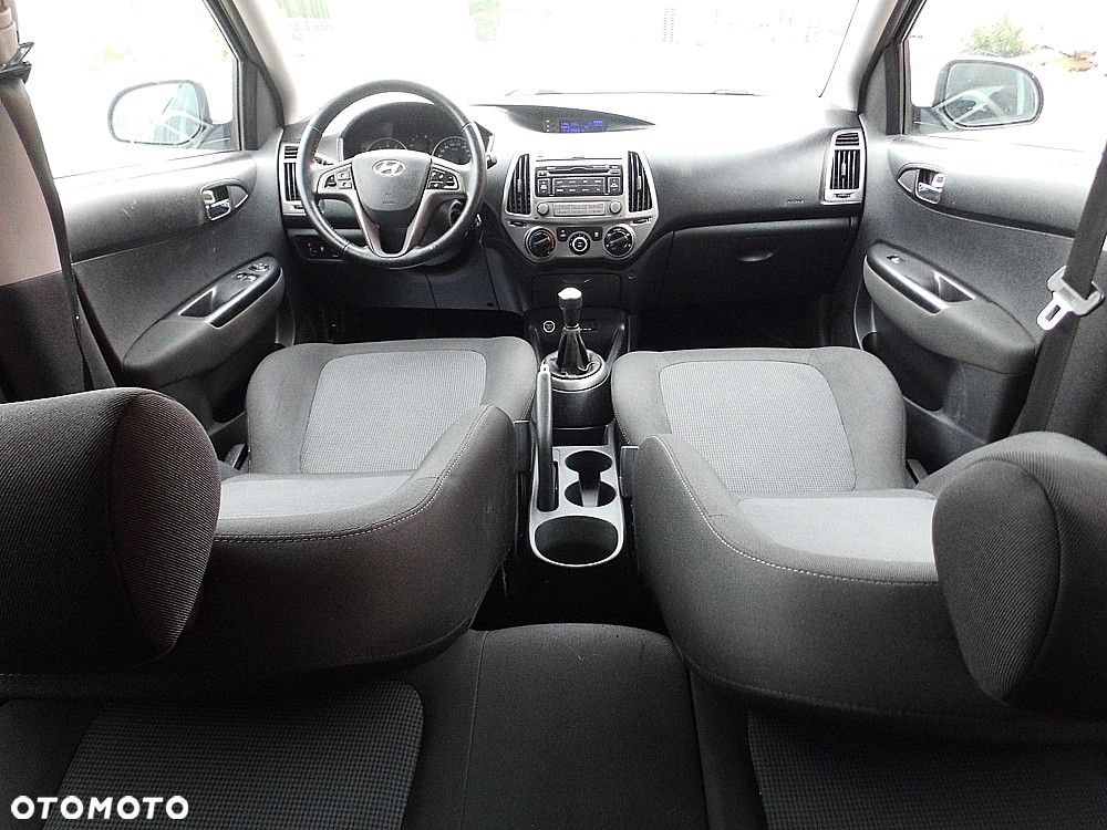 Hyundai i20 1.2 Classic - 10