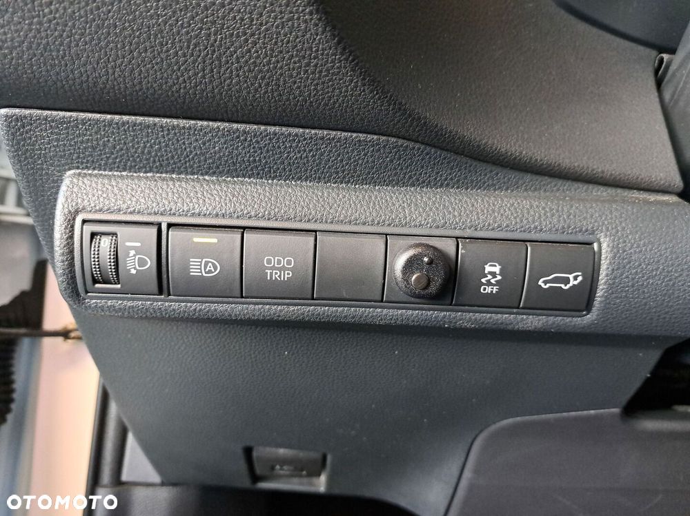 Toyota Corolla 1.8 Hybrid Style - 35