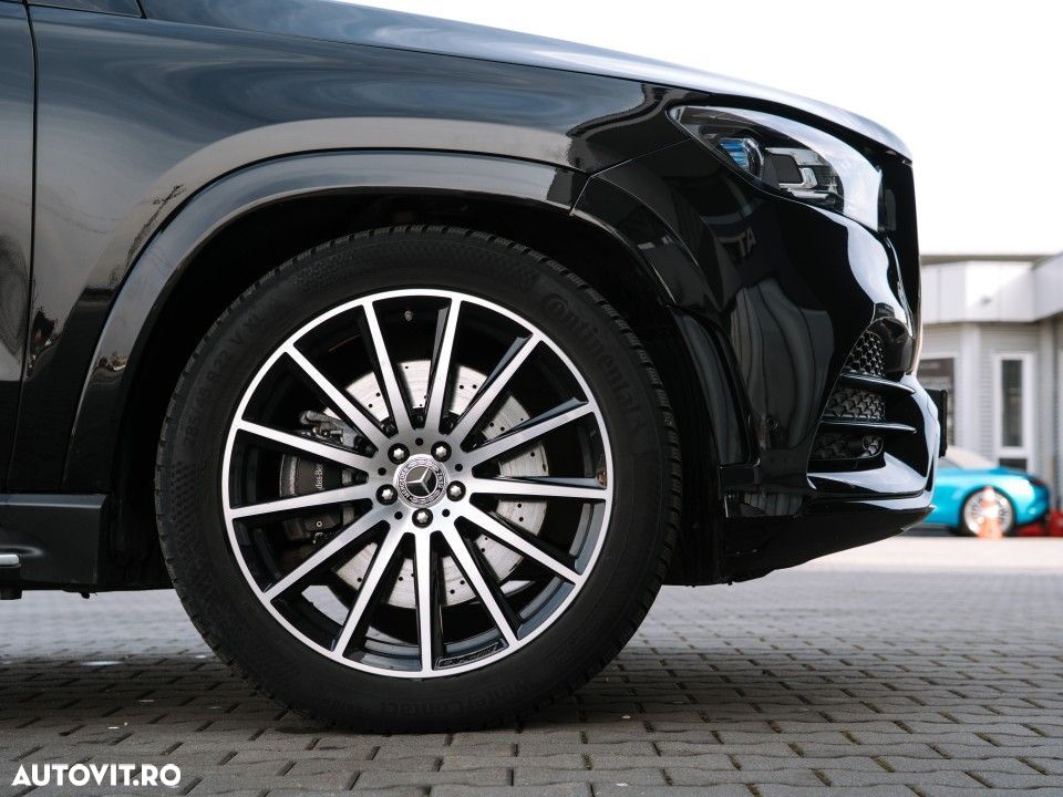 Mercedes-Benz GLS - 9