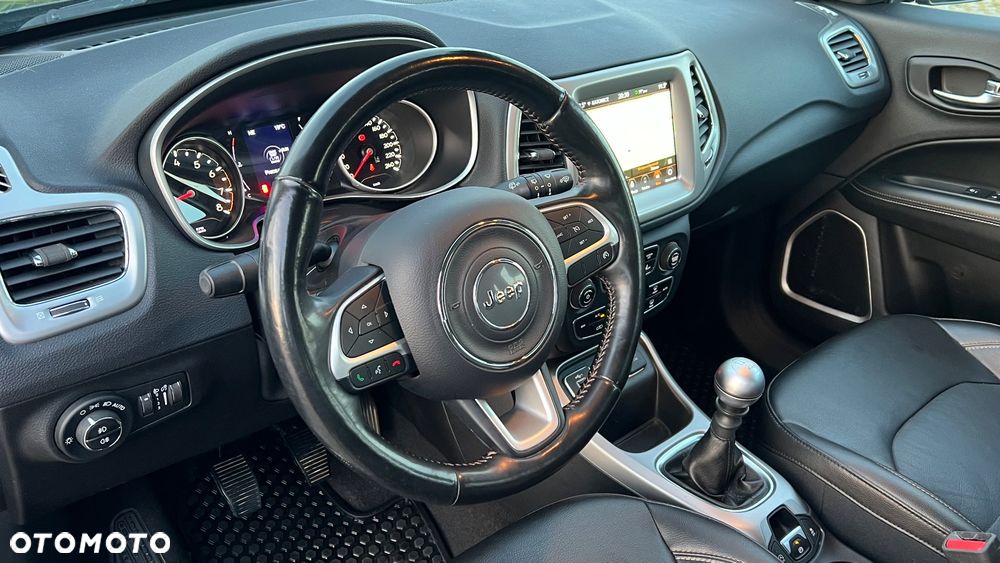 Jeep Compass 1.4 TMair Longitude FWD S&S - 18