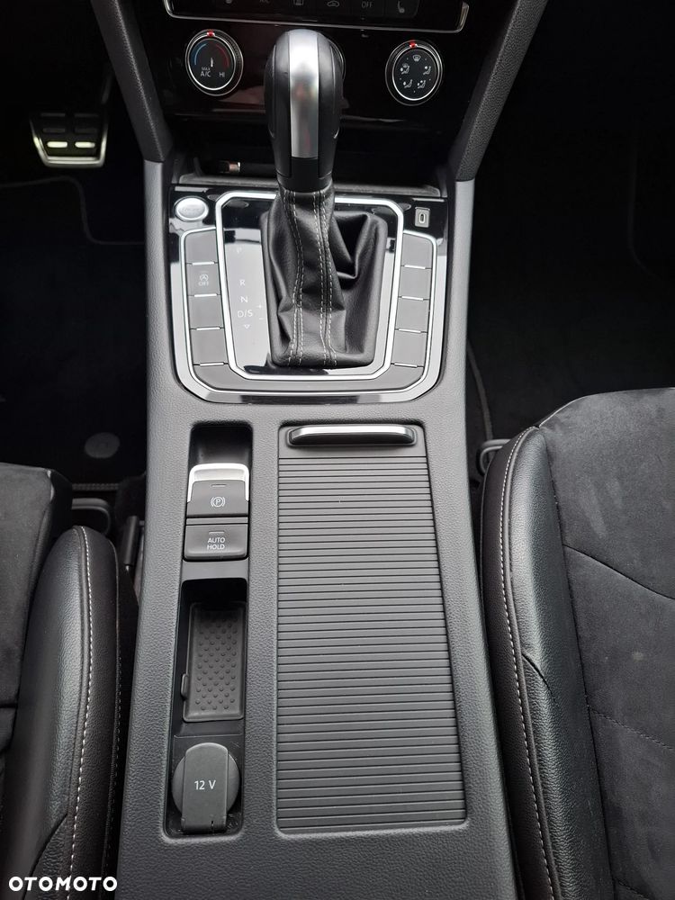 Volkswagen Arteon 2.0 TSI R-Line DSG - 12