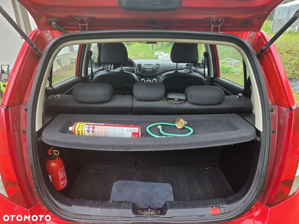 Hyundai i10 1.1 Base - 7