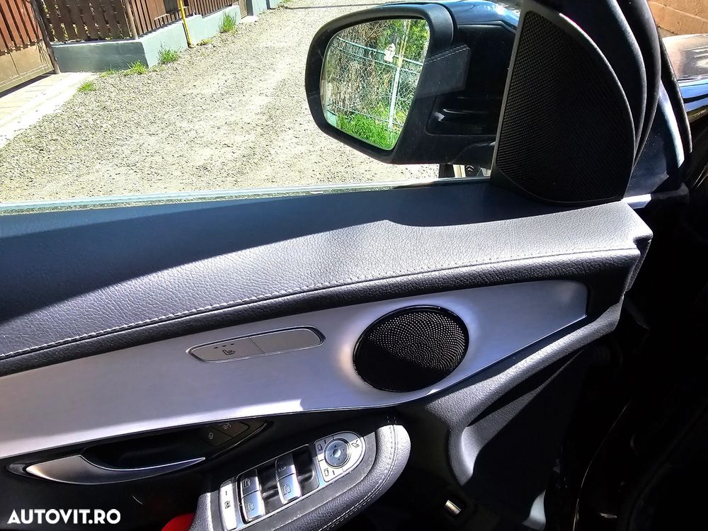 Mercedes-Benz GLC - 9