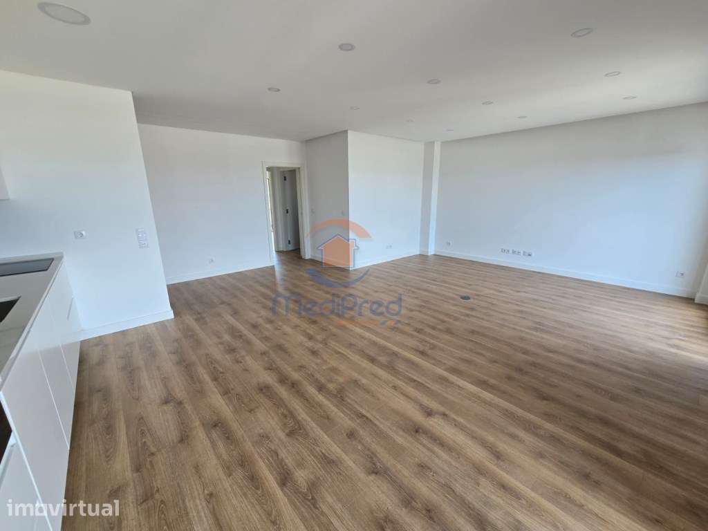 Apartamento T3 c/ Parqueamento | Paradela, Santo António dos Cavale... - Grande imagem: 3/14