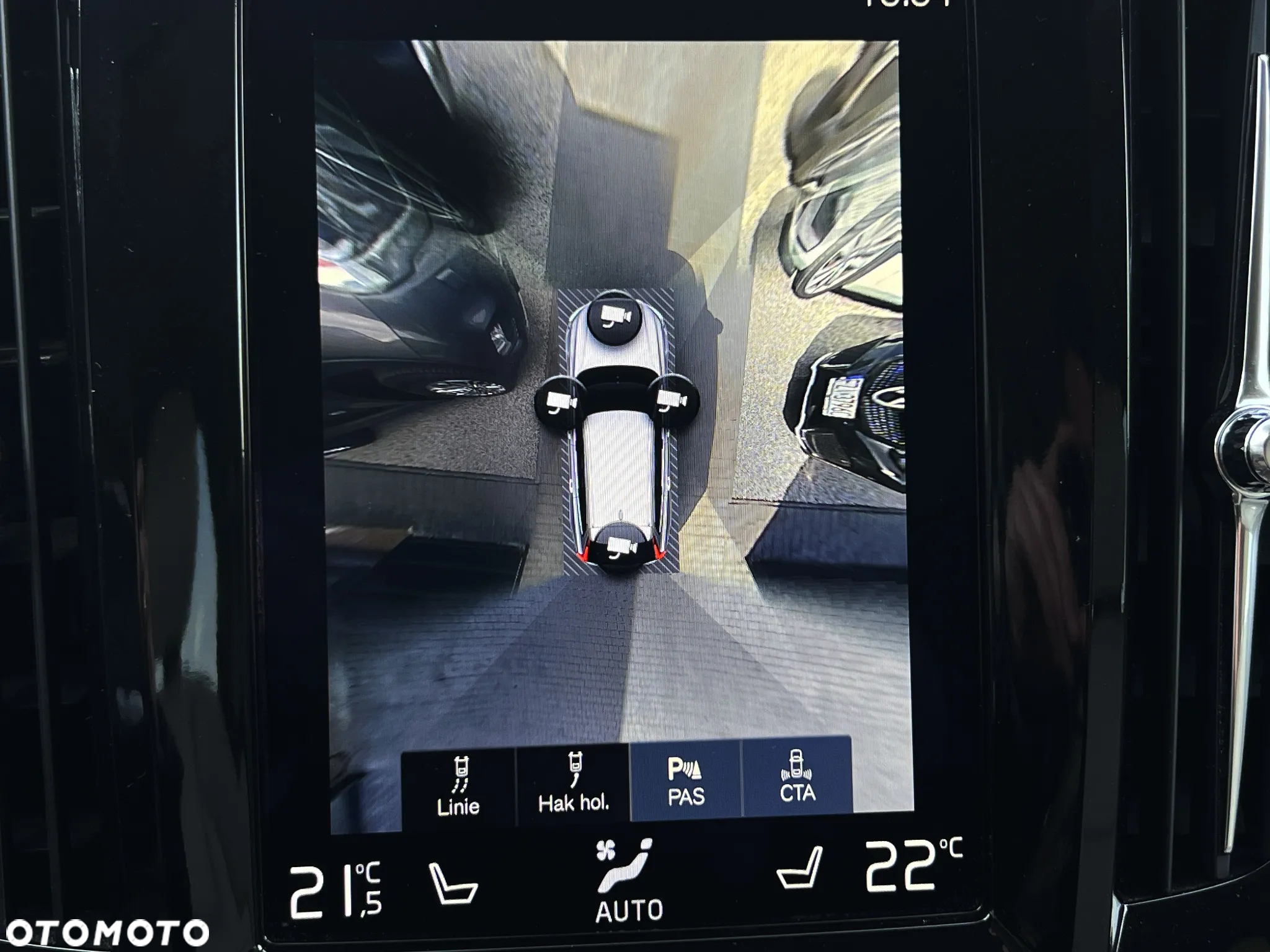 Volvo V90 D5 AWD Geartronic Inscription - 33