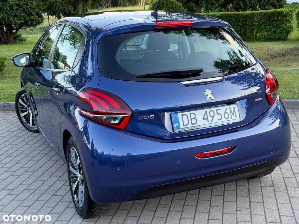 Peugeot 208 PureTech 82 Urban Move - 26