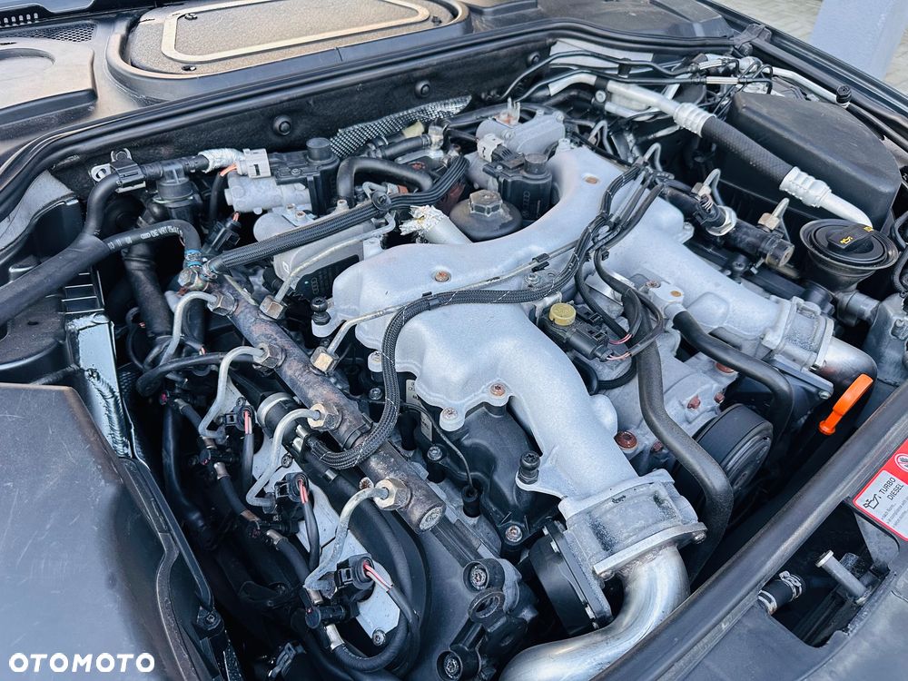Audi A8 4.2 TDI Quattro - 28