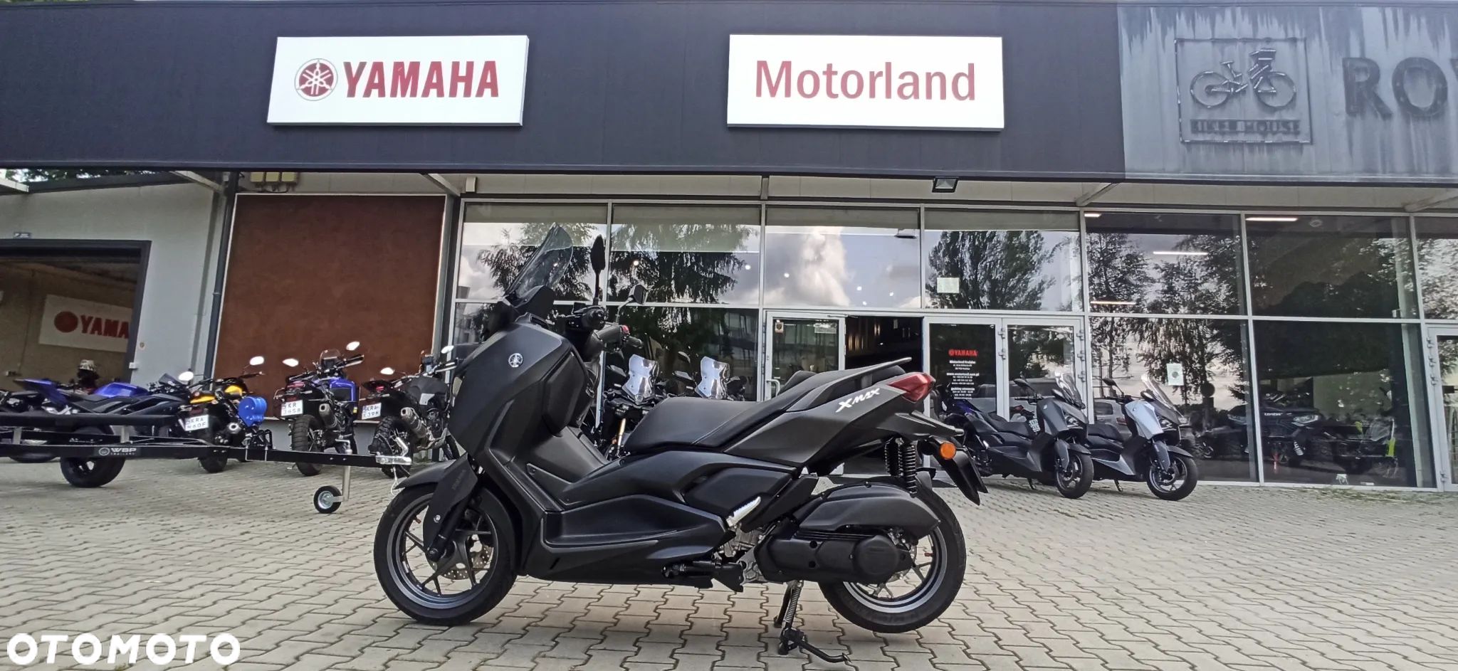Yamaha X-max - 1