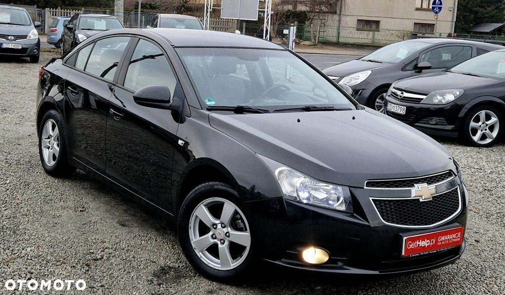 Chevrolet Cruze - 12