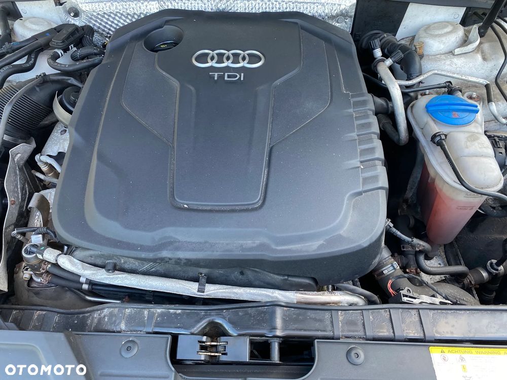 Audi A4 Avant 2.0 TDI DPF clean diesel S line Sportpaket - 17