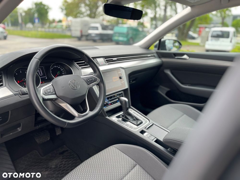 Volkswagen Passat 1.5 TSI EVO Essence DSG - 7