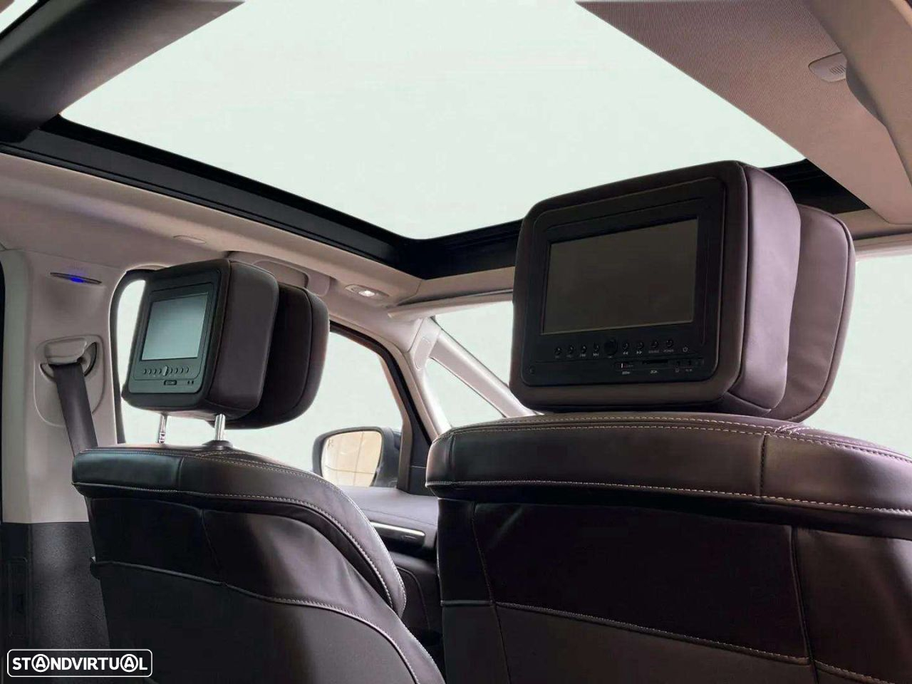Renault Espace 1.6 dCi Initiale Paris EDC - 19