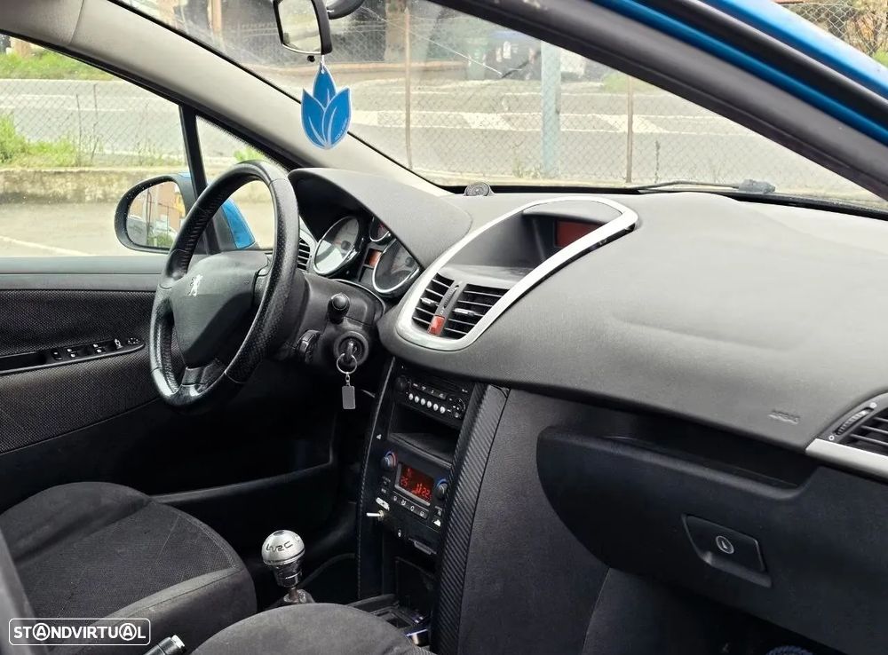 Peugeot 207 1.6 HDi Sport - 8
