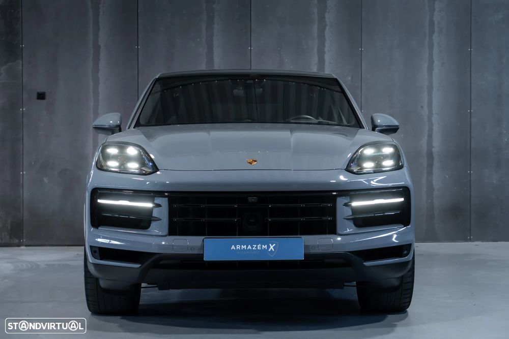 Porsche Cayenne Coupé E-Hybrid - 3