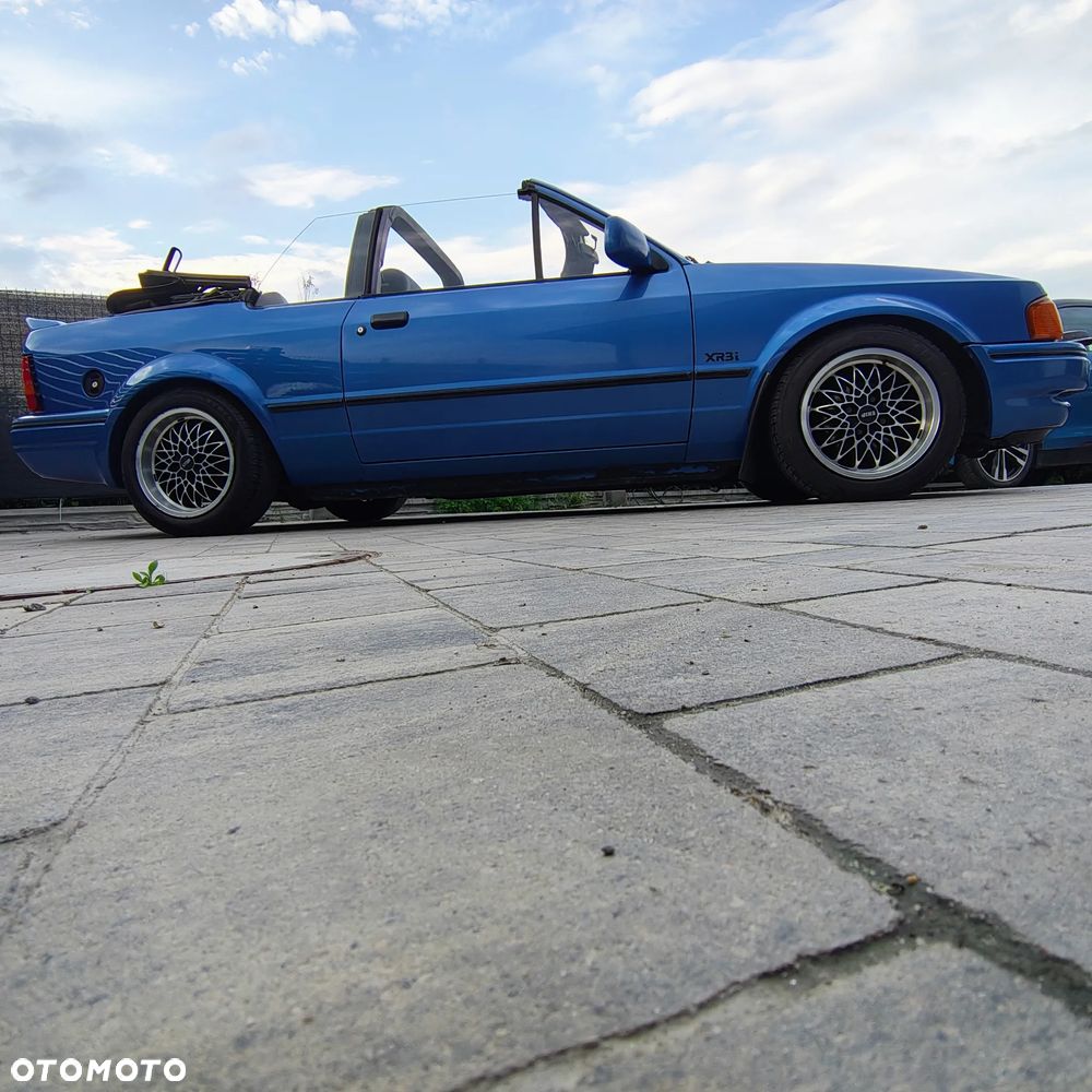 Ford Escort - 13