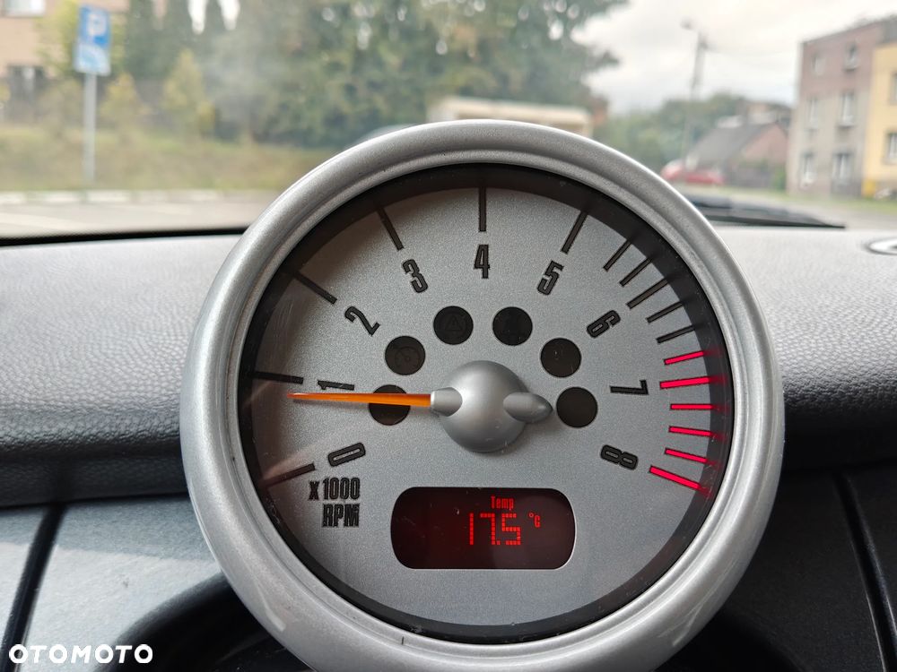 MINI Cooper Standard - 20