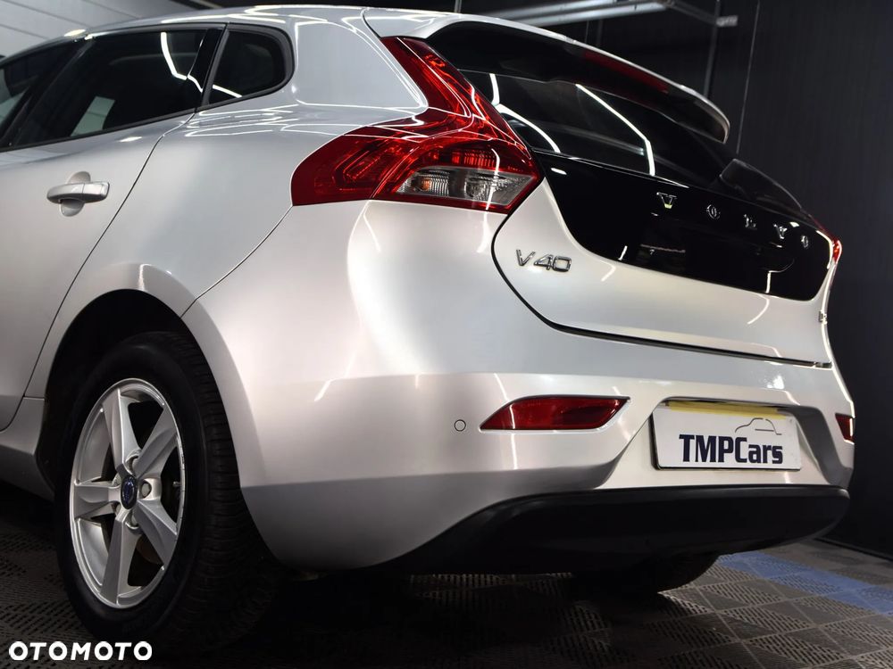 Volvo V40 - 20