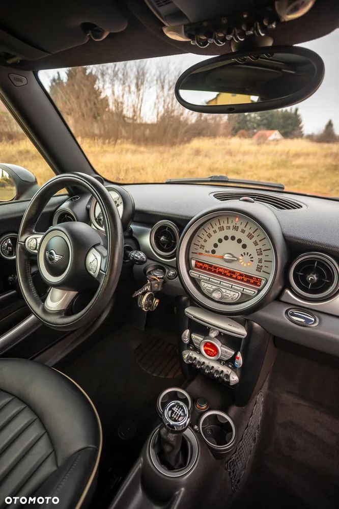 MINI Cooper S Standard - 30