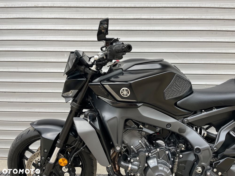 Yamaha MT - 13