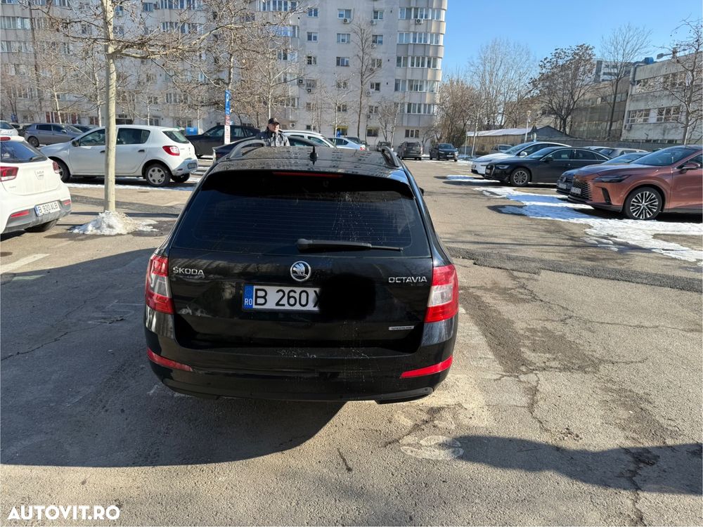 Skoda Octavia 1.6 TDI Greenline - 11