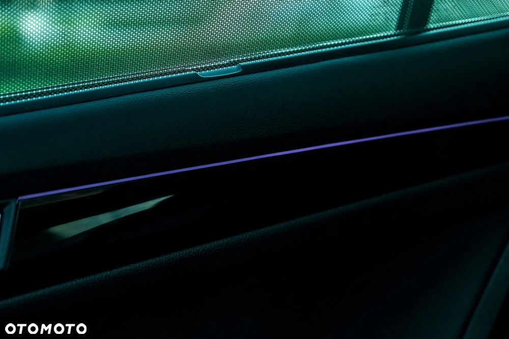 Skoda Superb 2.0 TDI 4x4 DSG L&K - 40