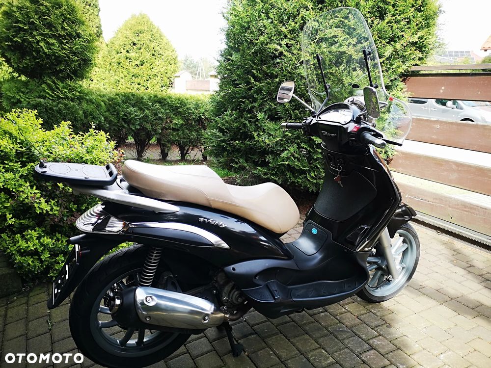 Piaggio Beverly - 21