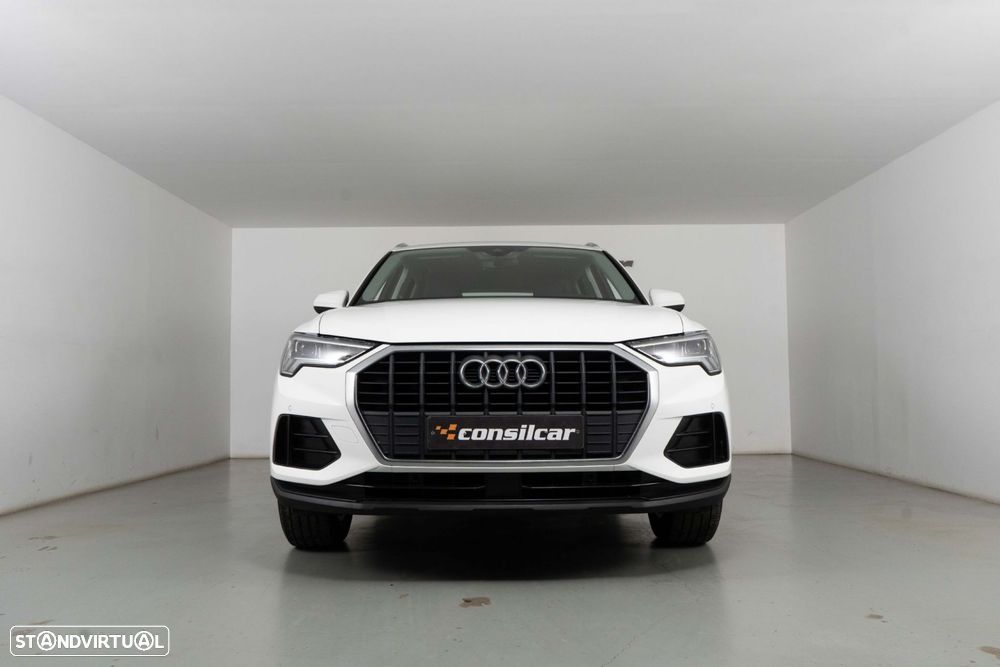 Audi Q3 45 TFSIe S tronic - 4