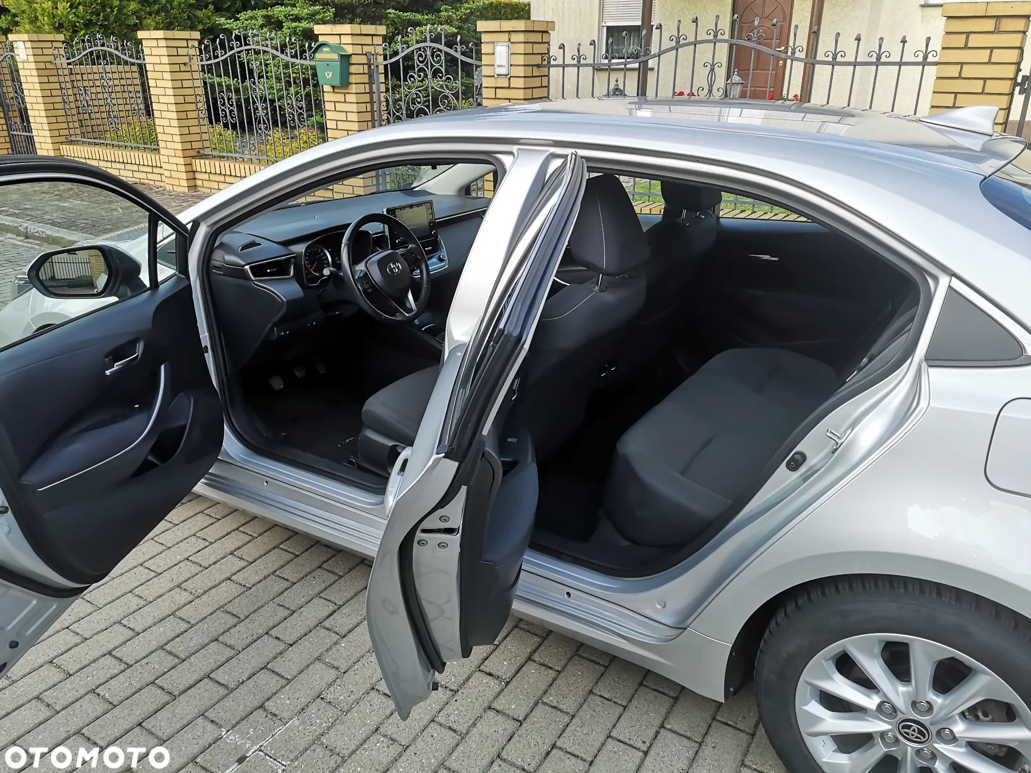 Toyota Corolla 1.6 Comfort - 13