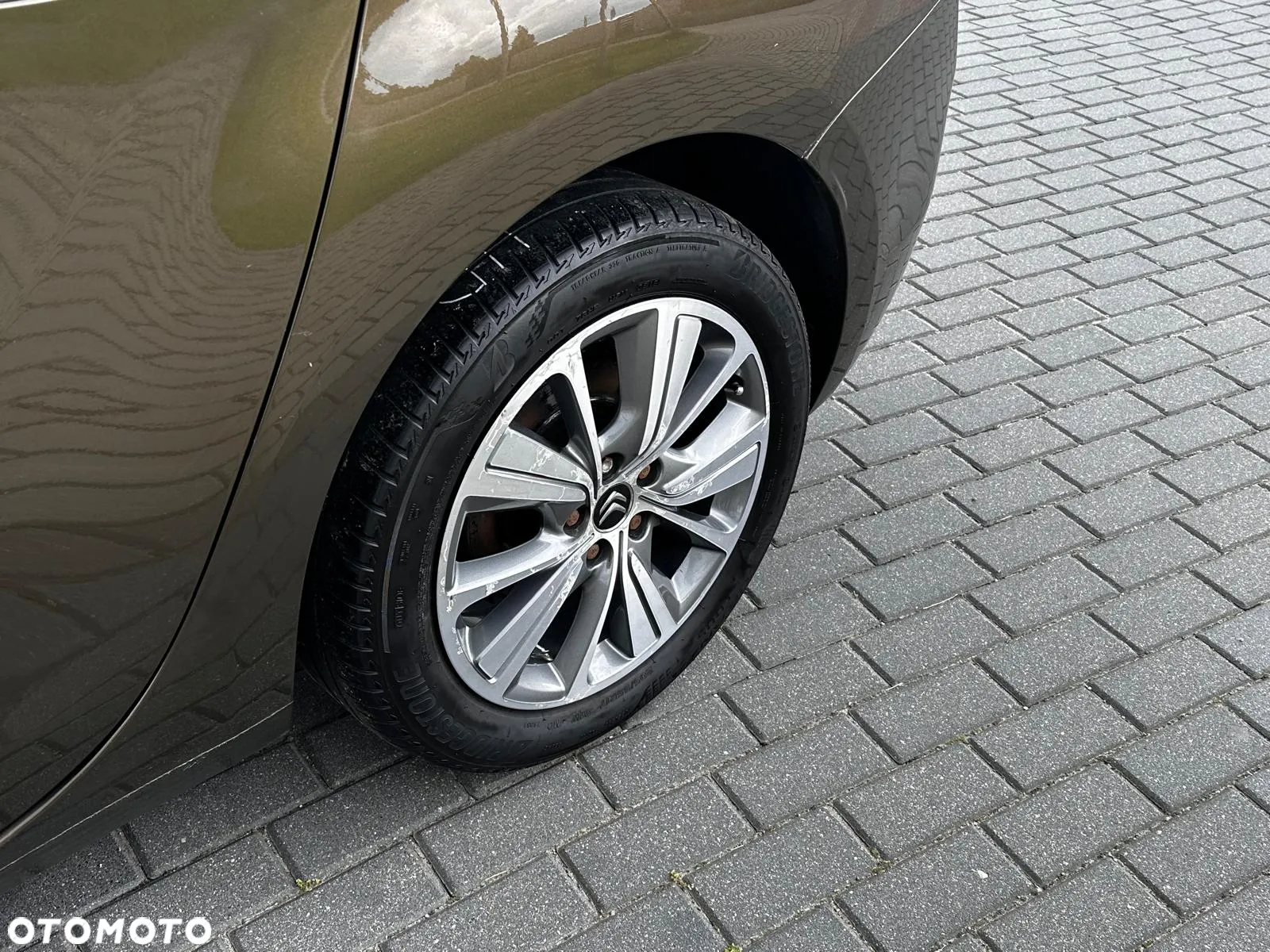Citroën C4 Grand Picasso e-HDi 115 Attraction - 16