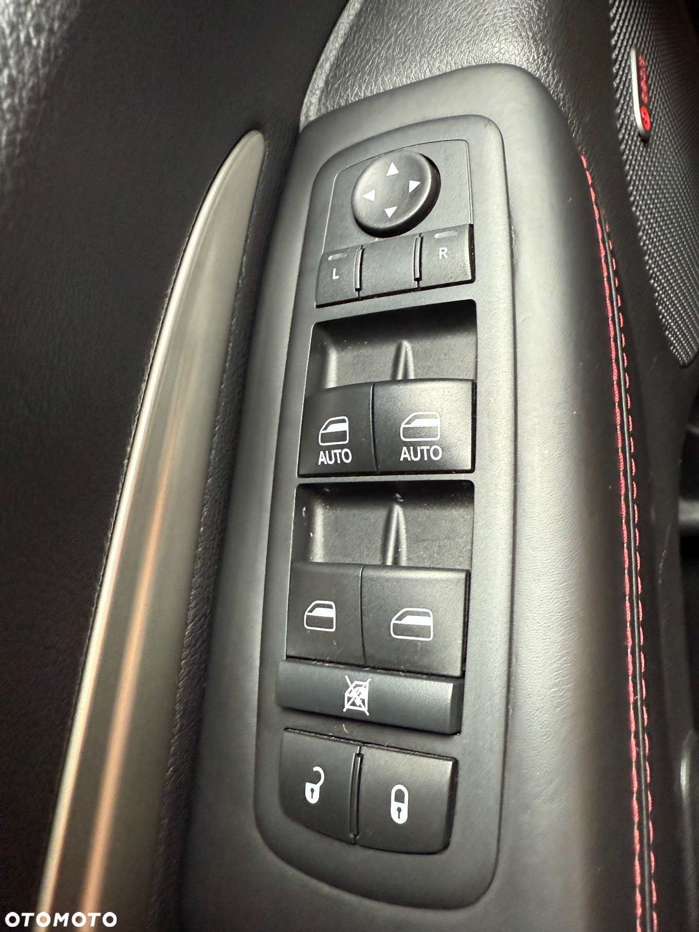 Dodge Durango 5,7 R/T - 29