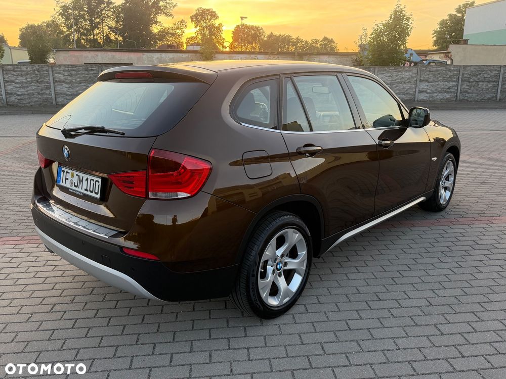 BMW X1 sDrive20d - 26