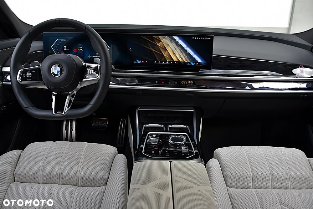 BMW Seria 7 740d xDrive mHEV sport - 18