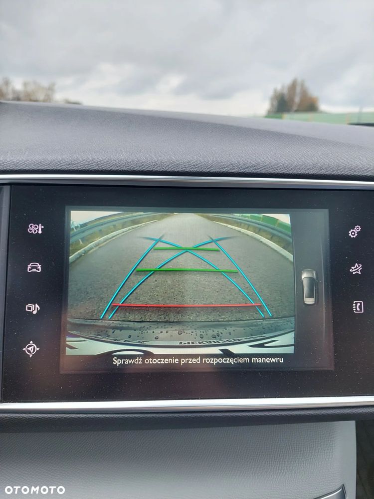 Peugeot 308 BlueHDi FAP 150 EAT6 Stop&Start GT-Line Edition - 17