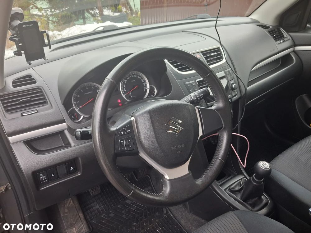 Suzuki Swift 1.2 4x4 Club - 10