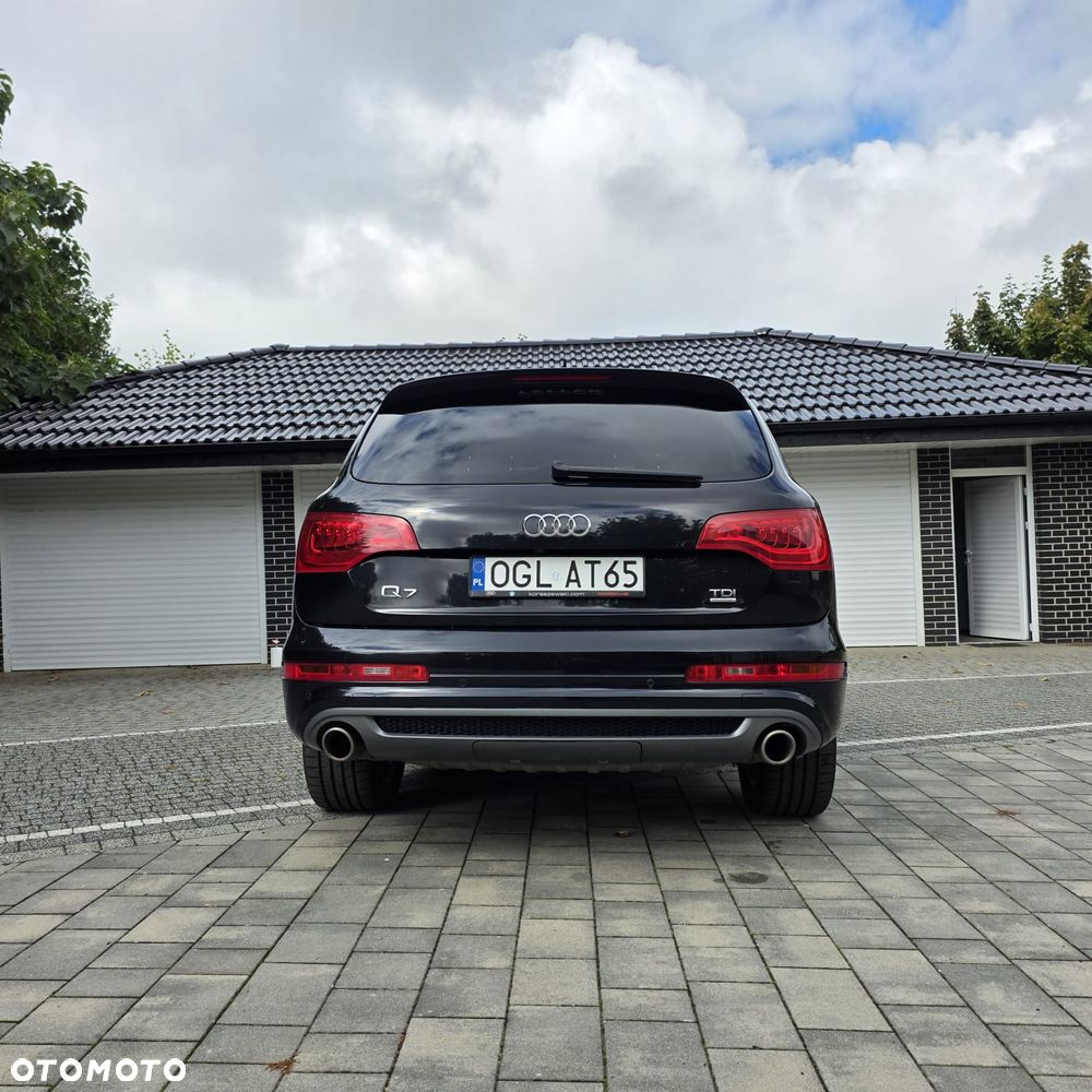Audi Q7 - 6