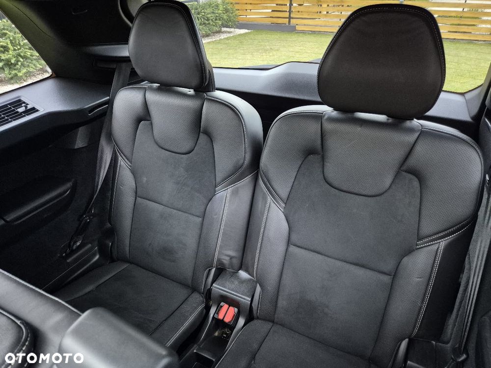Volvo XC 90 - 20