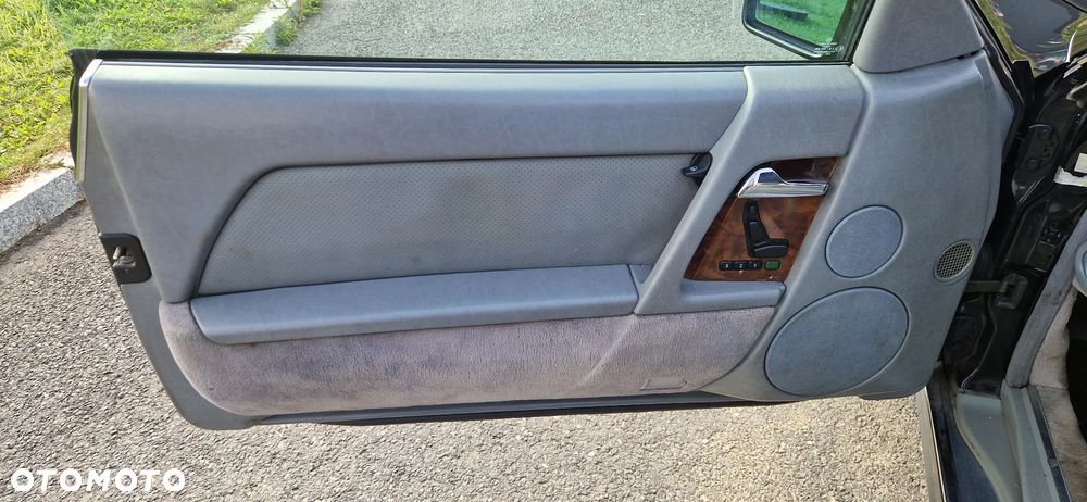 Mercedes-Benz SL 500 - 12