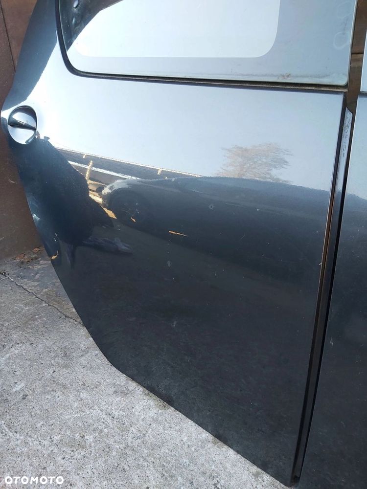 Toyota AYGO I Drzwi Prawy tył prawe tylne 1E0 - 2