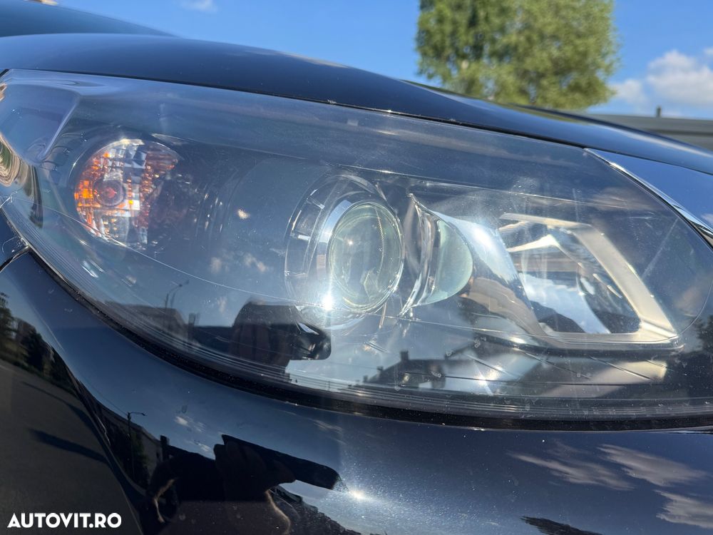 Renault Latitude 2.0 dCi Initiale Aut. - 9