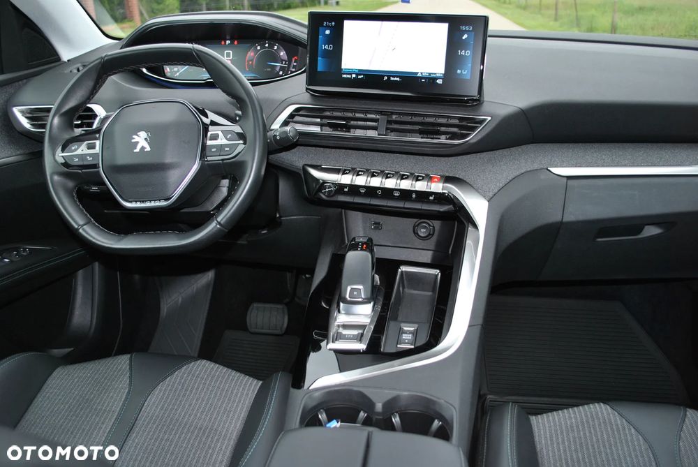 Peugeot 3008 1.2 PureTech Allure Pack S&S EAT8 - 13