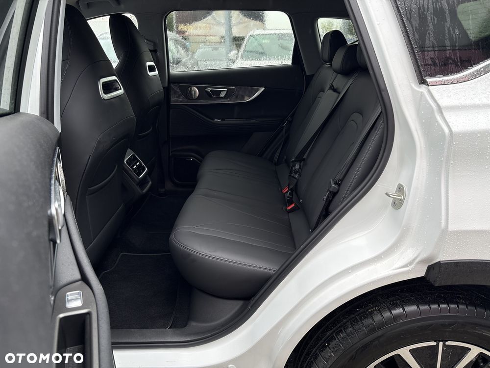 Chery Tiggo 7 1.5 T-GDI Super Hybrid Prestige DHT - 11