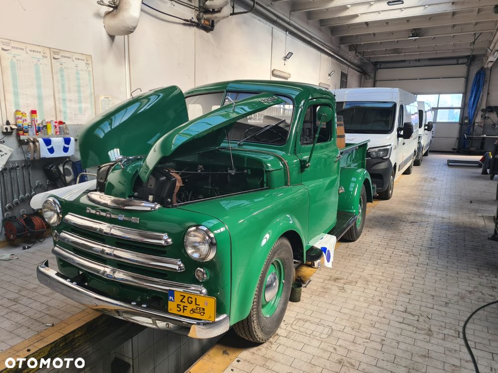 Dodge Inny - 3