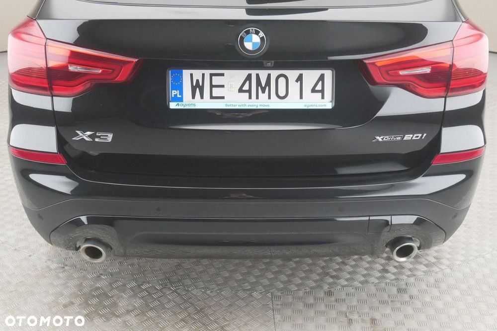 BMW X3 - 32