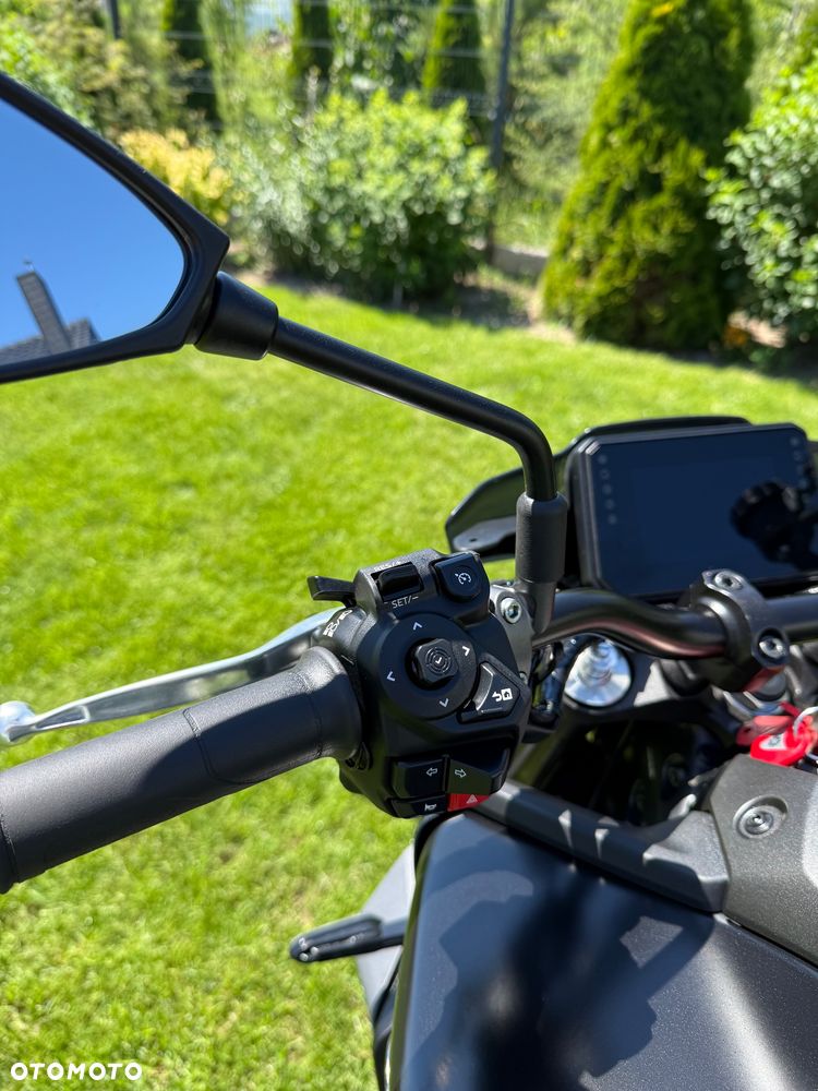 Yamaha MT - 21