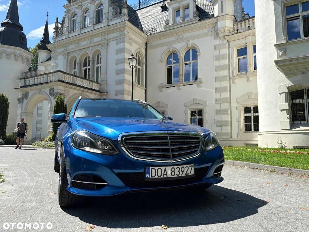 Mercedes-Benz Klasa E 200 T CDI 7G-TRONIC - 1