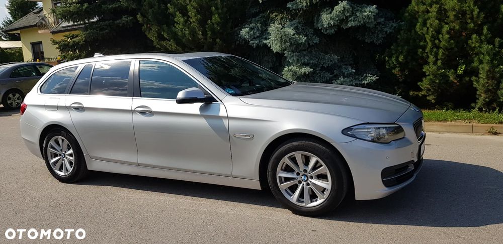 BMW Seria 5 525d Sport-Aut Luxury Line - 10