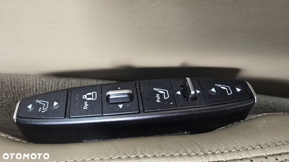 Mercedes-Benz CLS 500 BlueEFFICIENCY - 11