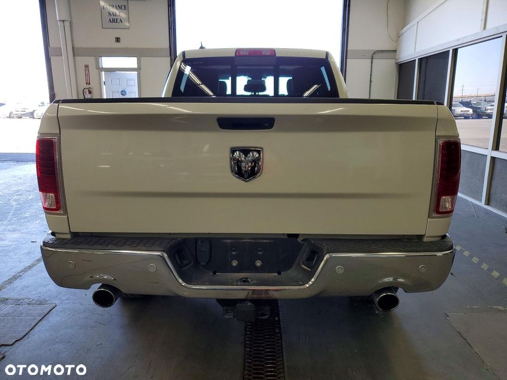 Dodge RAM - 6